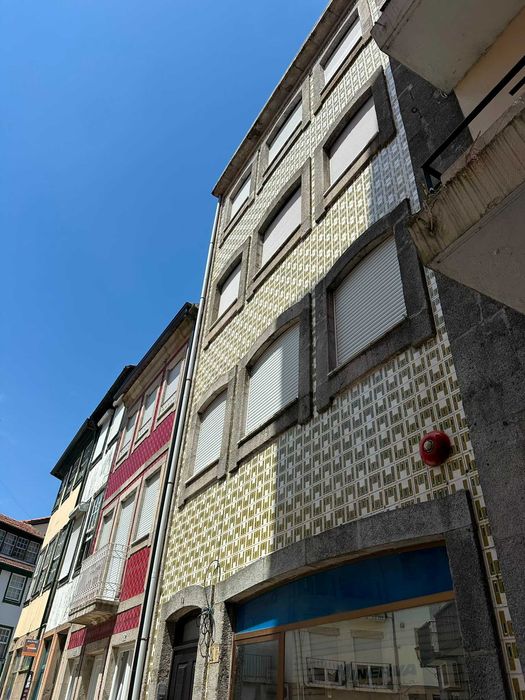 VENDE-SE- Apartamento T2- Rua da Cadeia- Lamego