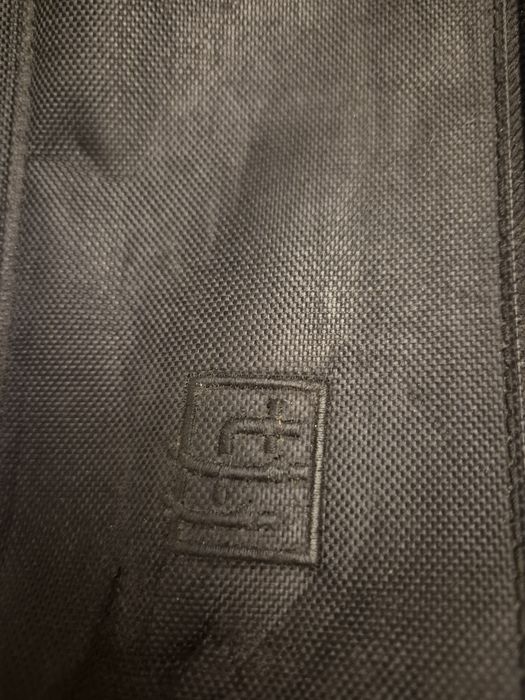 Flet poprzeczny srebrny Trevor James z ochraniaczem do noszenia