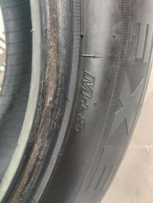 Продам шини Nexen N'Priz RH7 225/55 R18, всесезонка (задні)