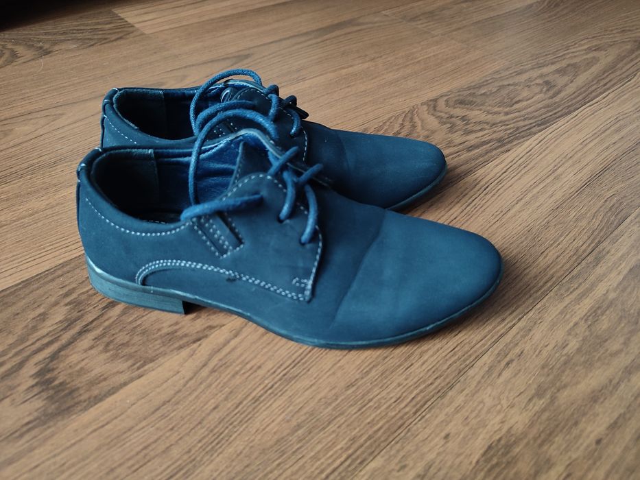 Buty eleganckie garniturowe chłopięce 32 Haver