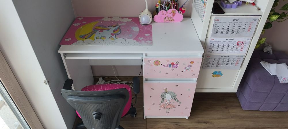 Komplet mebli dziecięcych