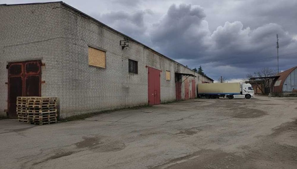 Сдается помещение под склад правый берег 1980 кв.м.