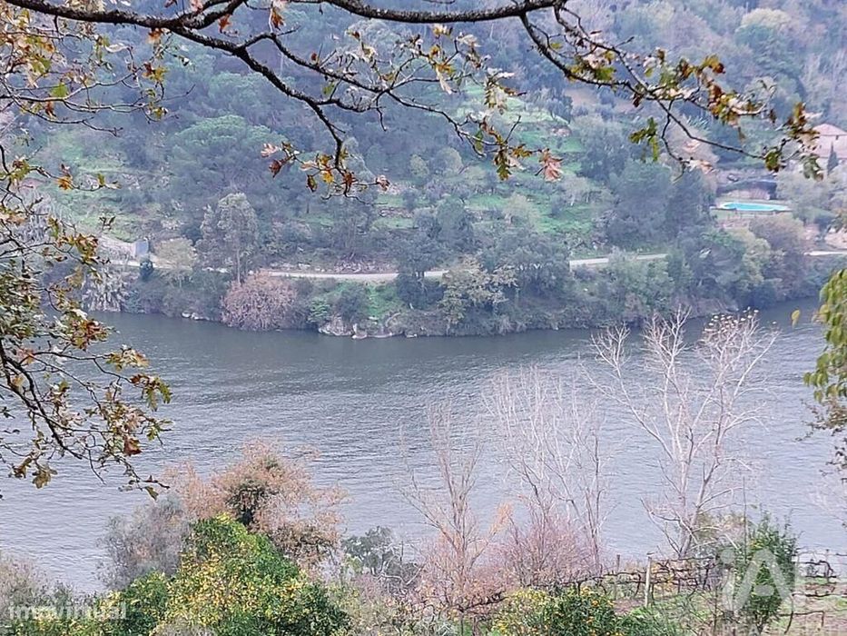 Terreno misto em São Cristóvão de Nogueira
