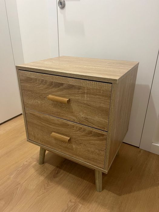 Mesa de cabeceira carvalho