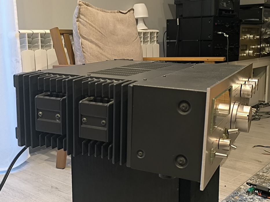 Wzmacniacz TRIO KA7700