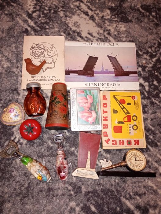 Лот різного продам разом