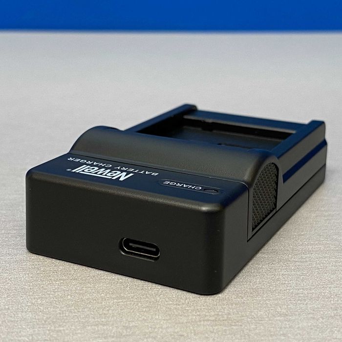 Carregador Newell DMW-BLE9/ BLG10 | NOVO