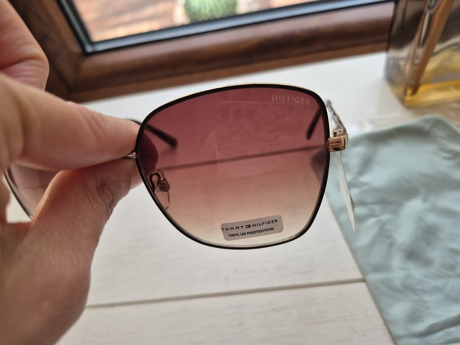 Okulary przeciwsłoneczne Damskie Tommy Hilfiger  WM OL552