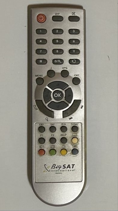Спутниковый тюнер ресивер BigSat BSG 6500 Lux