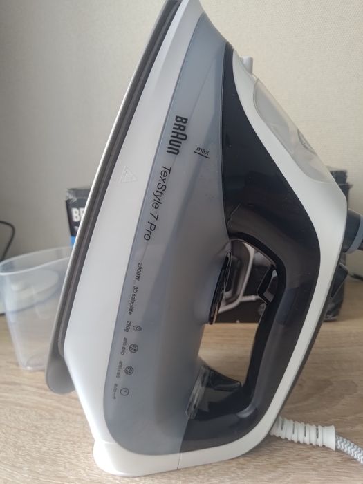 Праска BRAUN TexStyle 7 Pro SI 7149 WB 2900W