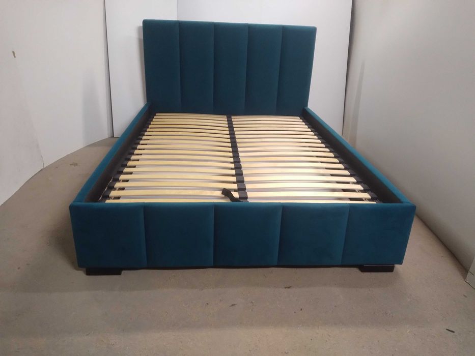 PRODUCENT OKAZJA Łóżko Tapicerowane stelaż metalowy pojemnik w cenie