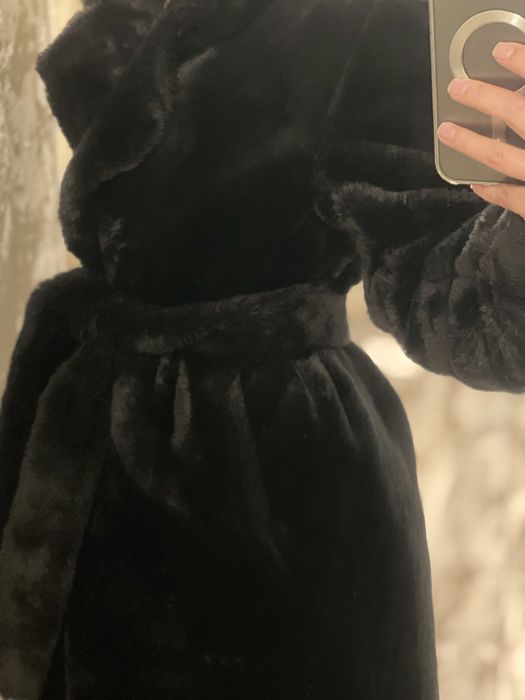 Довга шуба зі штучного хутра