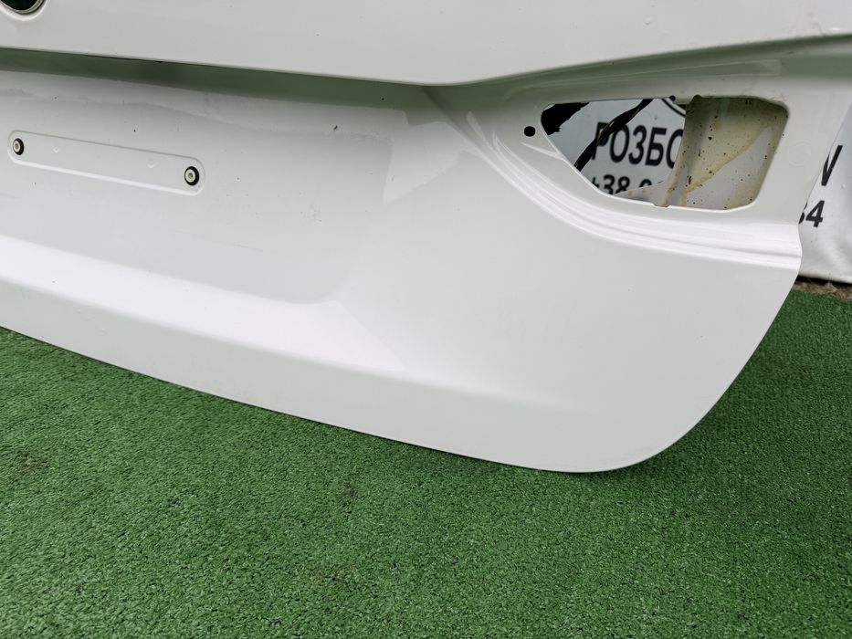 Кришка багажніка bmw x1 e84 ляда бмв колір а300 біла, з  склом