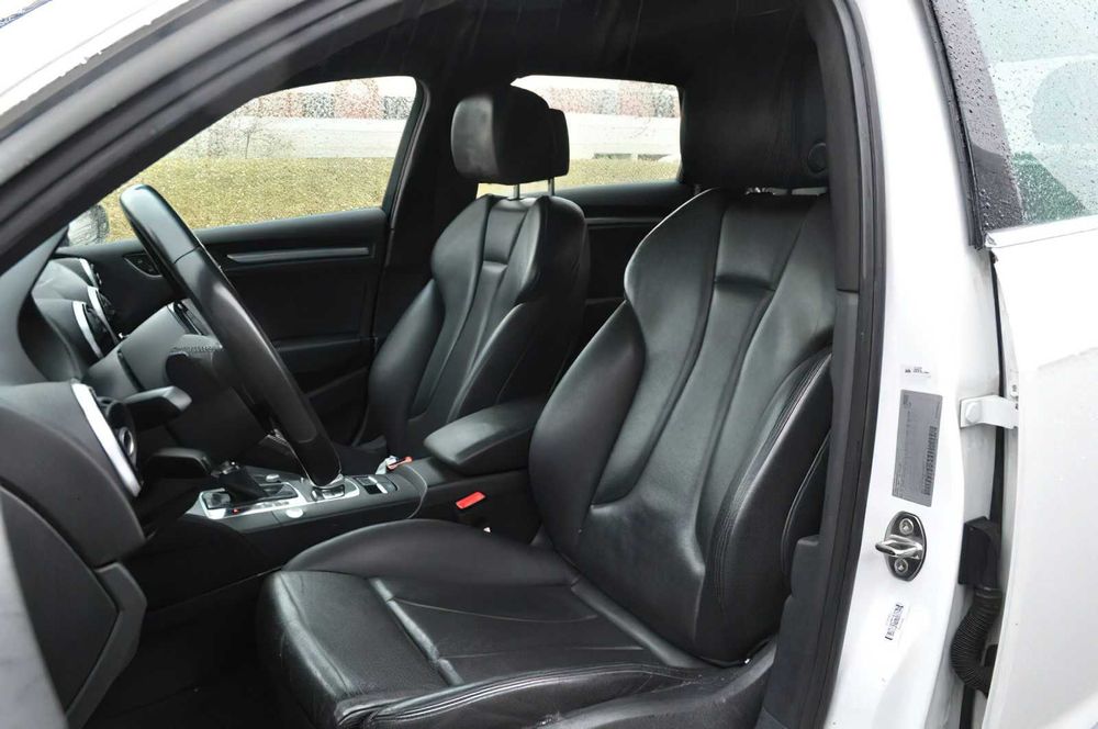 Audi A3  e-tron Premium Plus      2016