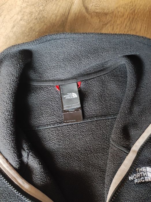 Жіноча фліска The North Face на блискавці, з високим коміром