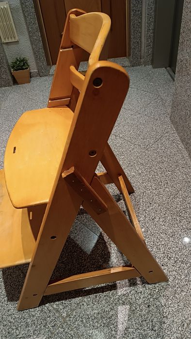 Cadeira de refeição infantil