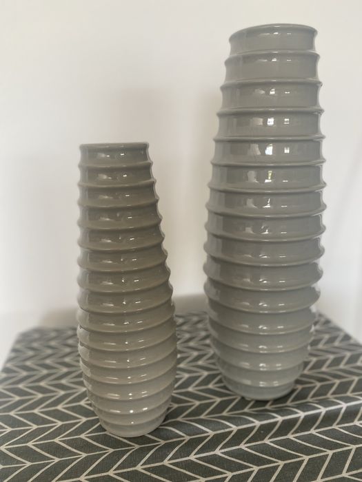 Vende-se conjunto jarras