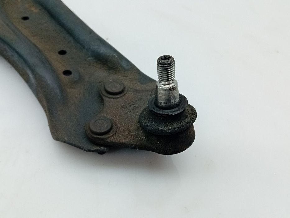 Braço de suspensão frente direito SEAT Ibiza IV (6J5, 6P1)