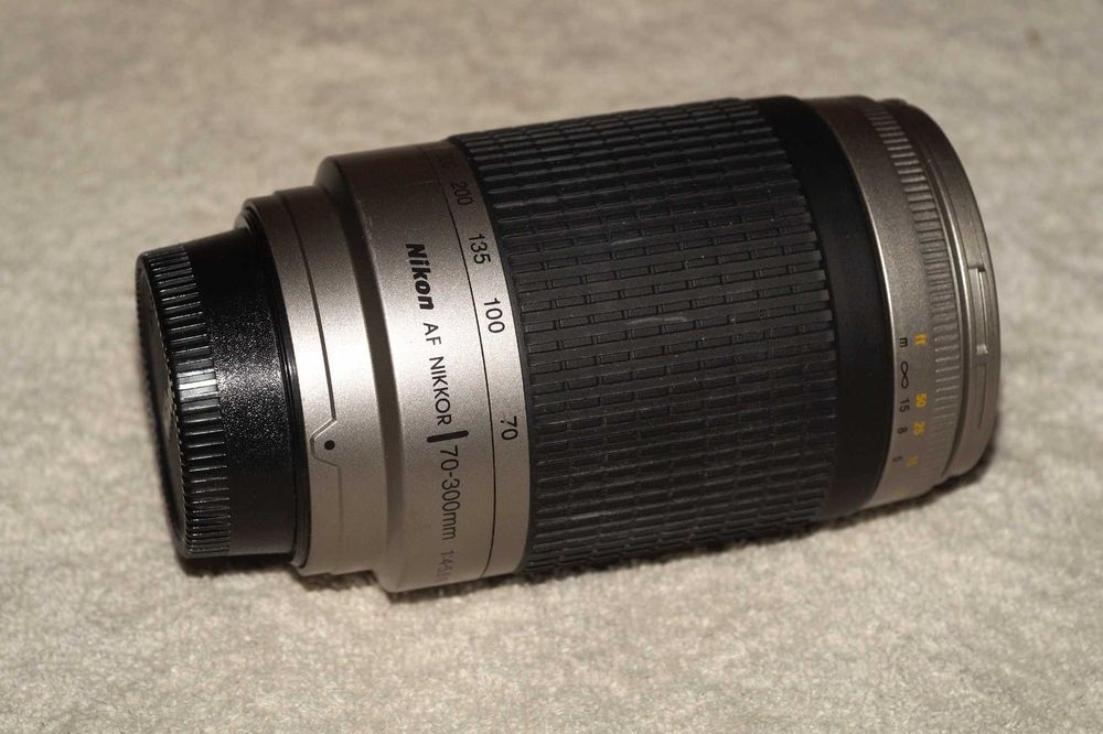 ✨スポーツに✨AF Zoom-Nikkor ED 70-300mm　680-3 ✨スポーツに✨AF Zoom-Nikkor ED 70-300mm 680-3 AF-S VR Zoom-Nikkor
