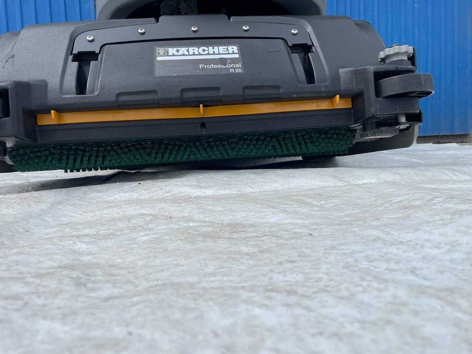 Підлогомийна машина Karcher B80