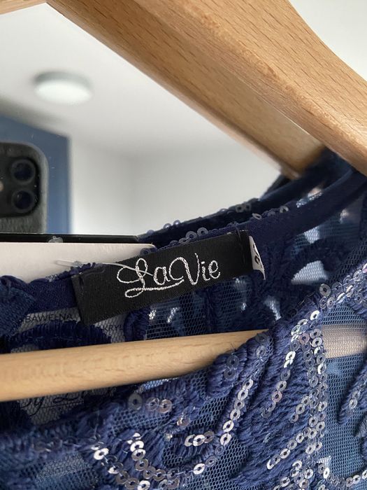 Kombinezon granatowy cekiny M nowy