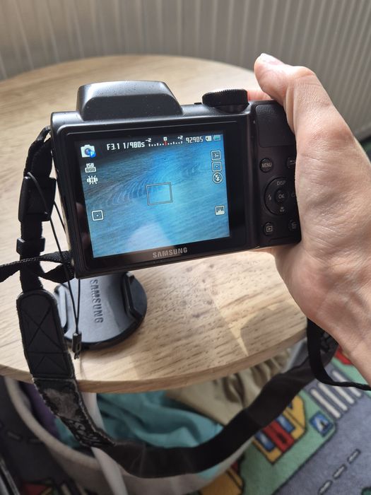 Aparat samsung WB100