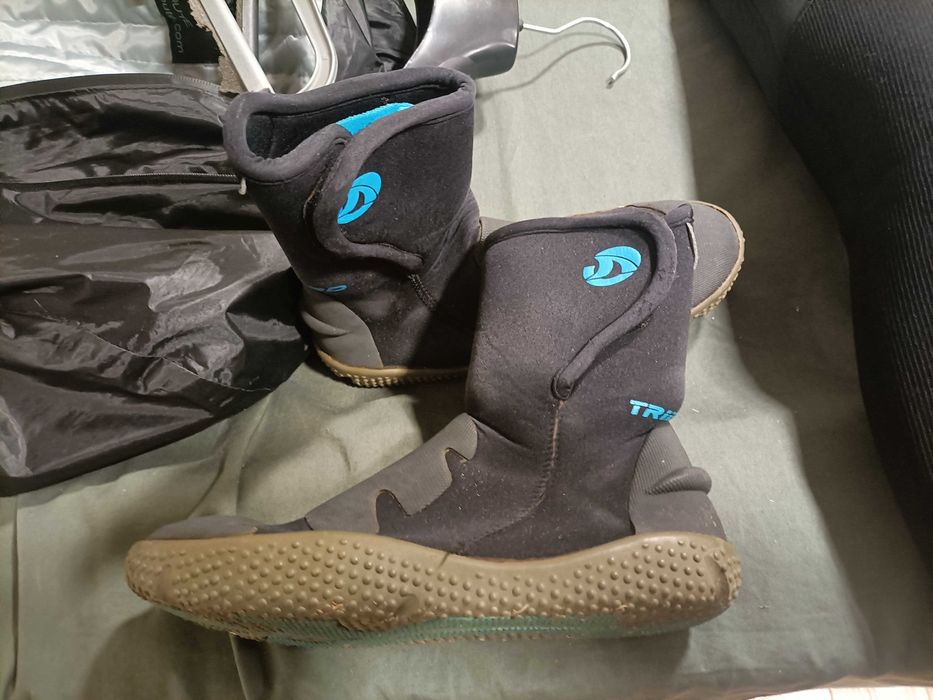 Fato de mergulho 6.0mm em muito bom estado