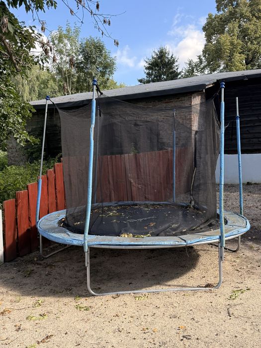 Trampolina ogrodowa