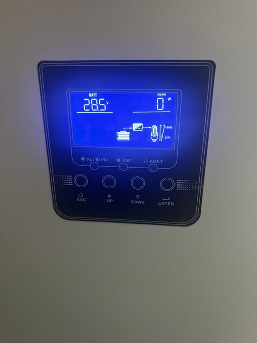 Інвертор HPS 3K-24V 2.4 kW + акумулятори 5 kW