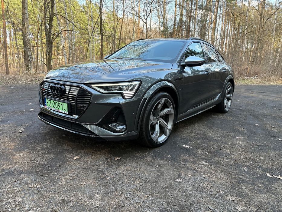 Audi e-tron