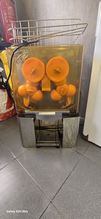 Maquina / espremedor de sumo de laranja