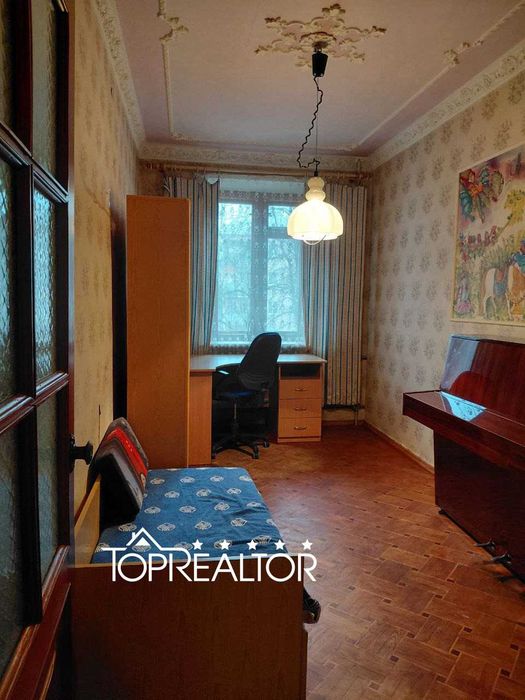 Продаж 3-кімнатної квартири на проспекті Героїв Харкова 198/1