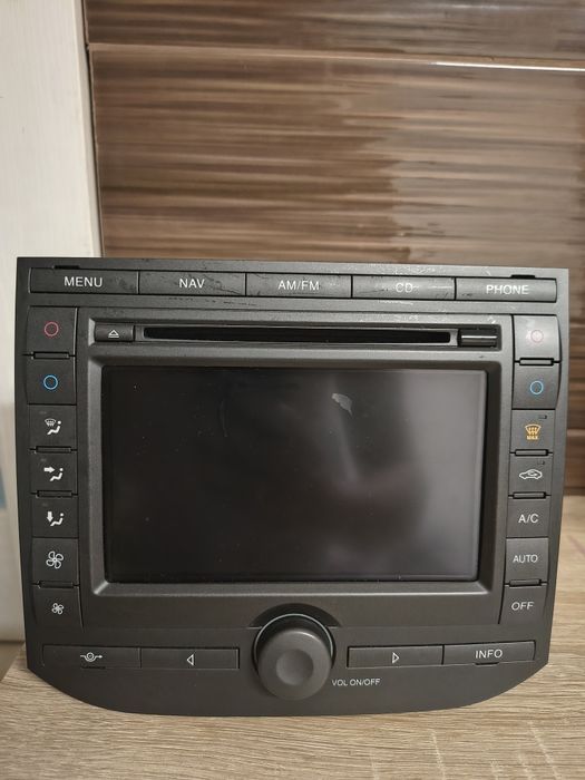 Sprzedam radio nawigacja do Ford Focus mk2