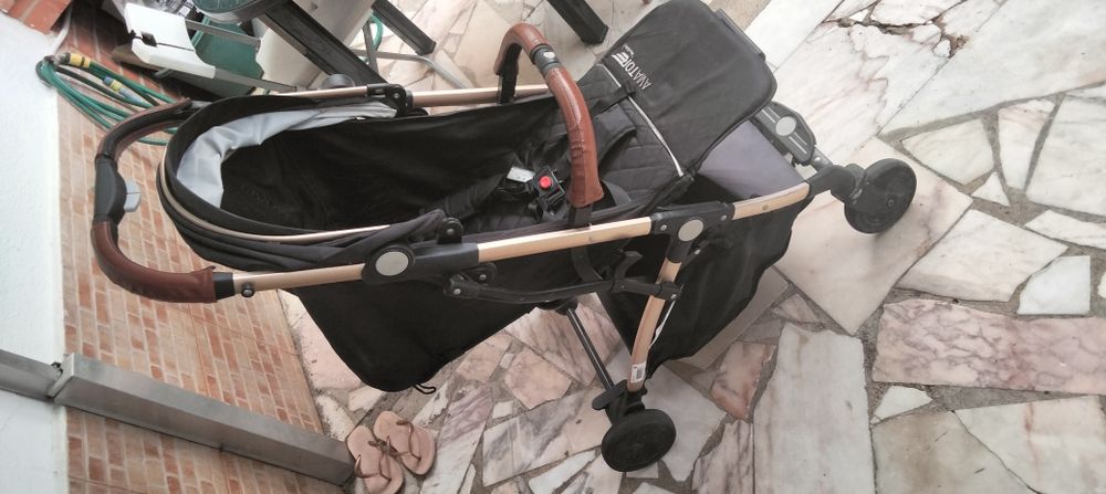 Carrinho de bebé maxi baby