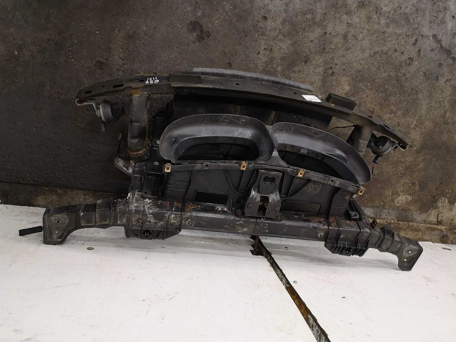 Pas przedni belka wzmocnienie kierownica powietrza bmw 1 E87 E81 2004-2011 KOMPLETNY