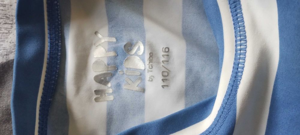 Koszulka UV Tchibo na słońce 110/116 kąpielowa