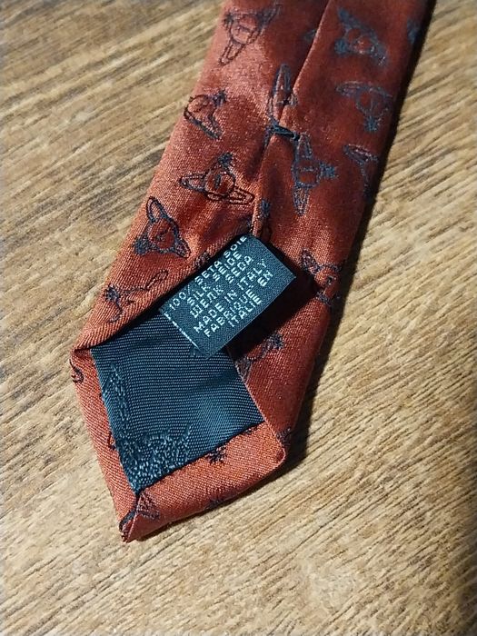Vivienne Westwood jedwabny krawat