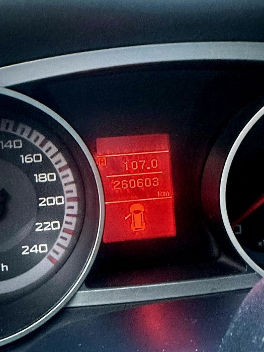 Продаю Mitsubishi Outlander 2008.