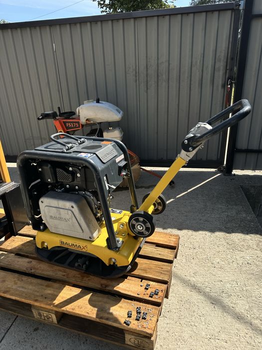 Вібраційна плита реверсна Baumax hvp 35 50 E-Star E-Star