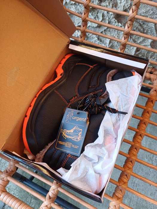 Buty ochronne bhp z blachą rozmiary 40/41 / Nowe