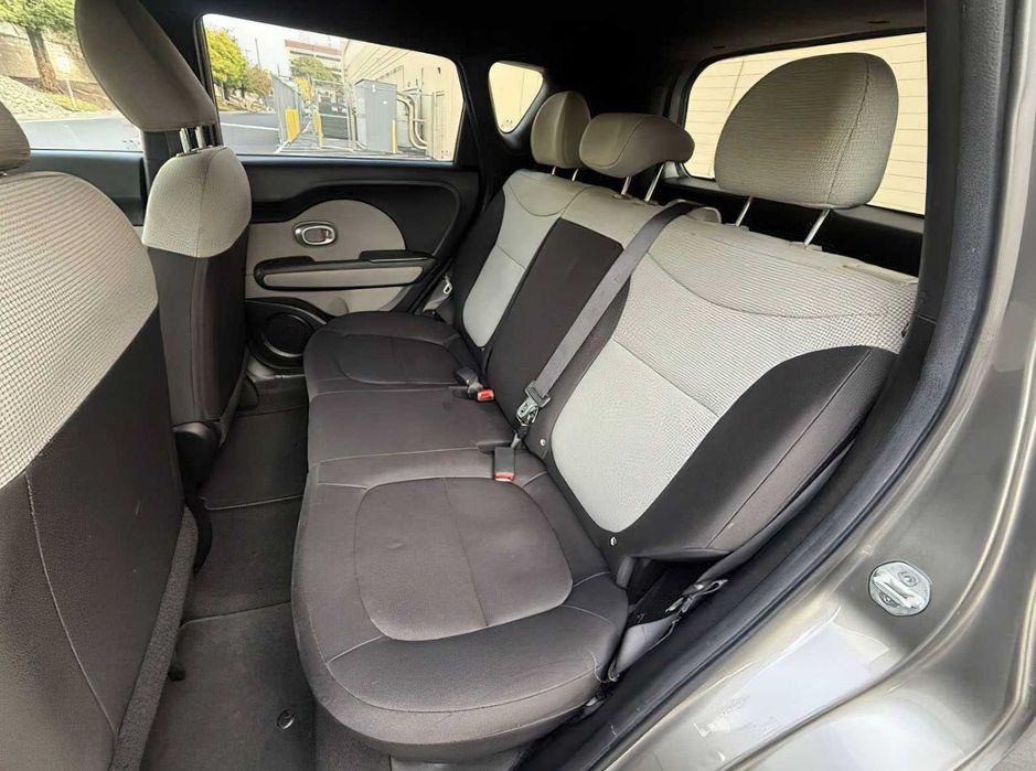 Kia Soul      2015