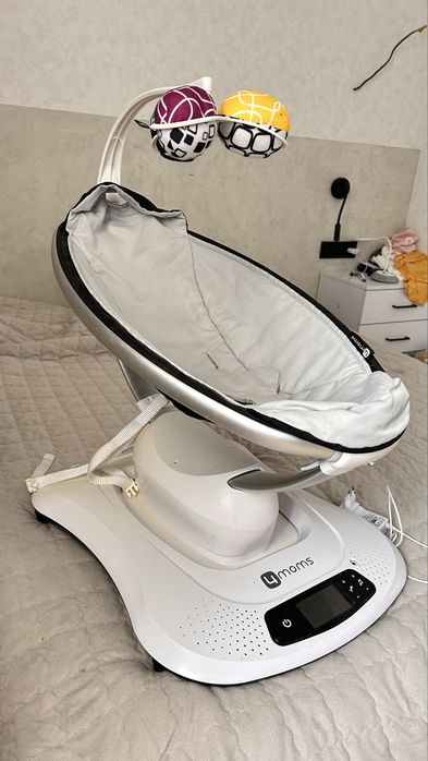 4 moms 4 покоління