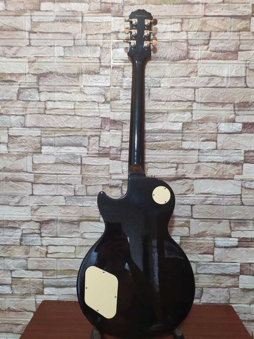 электро гитара Epiphone Les Paul