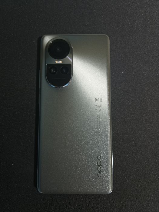 OPPO Reno10 Pro 5G — 12 GB RAM + 256 GB — Cinzento Prata