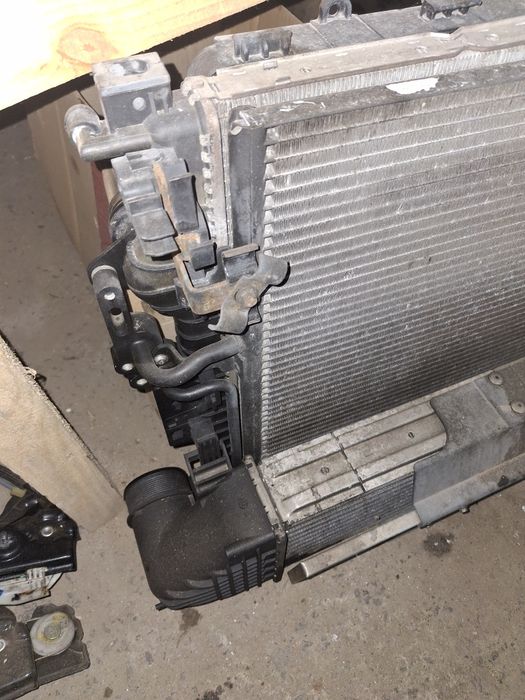 Касета радіаторів Land Rover Freelander 2 2.0 Ecoboost