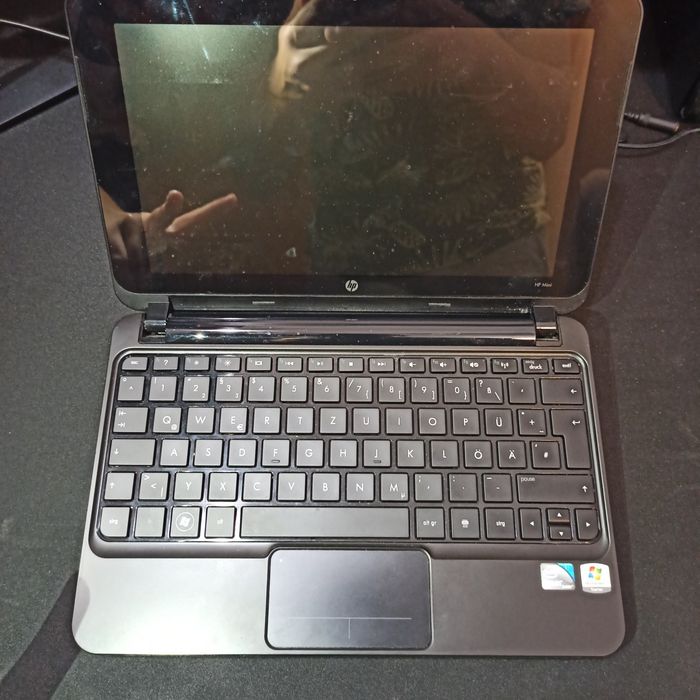 Ноутбук HP mini 210
