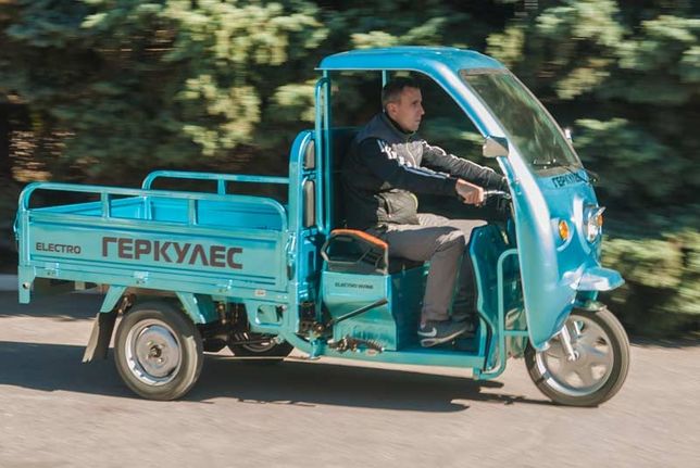 Трицикл тук тук