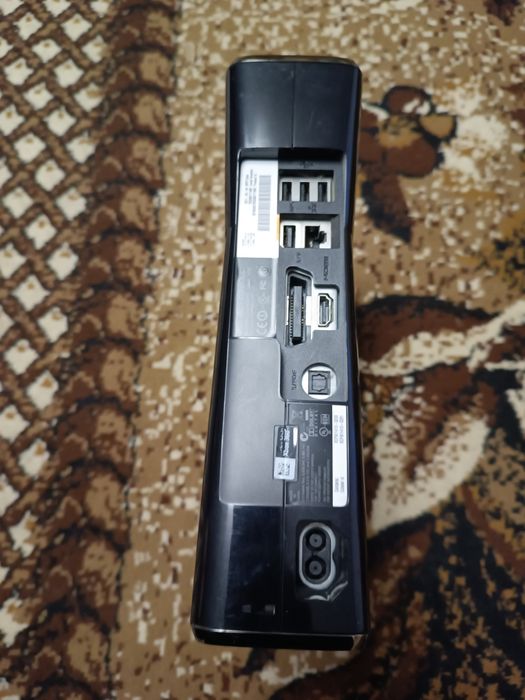 Продаю xbox 360!!