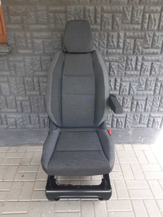 Fotel Renault Master V pasażera, nowy