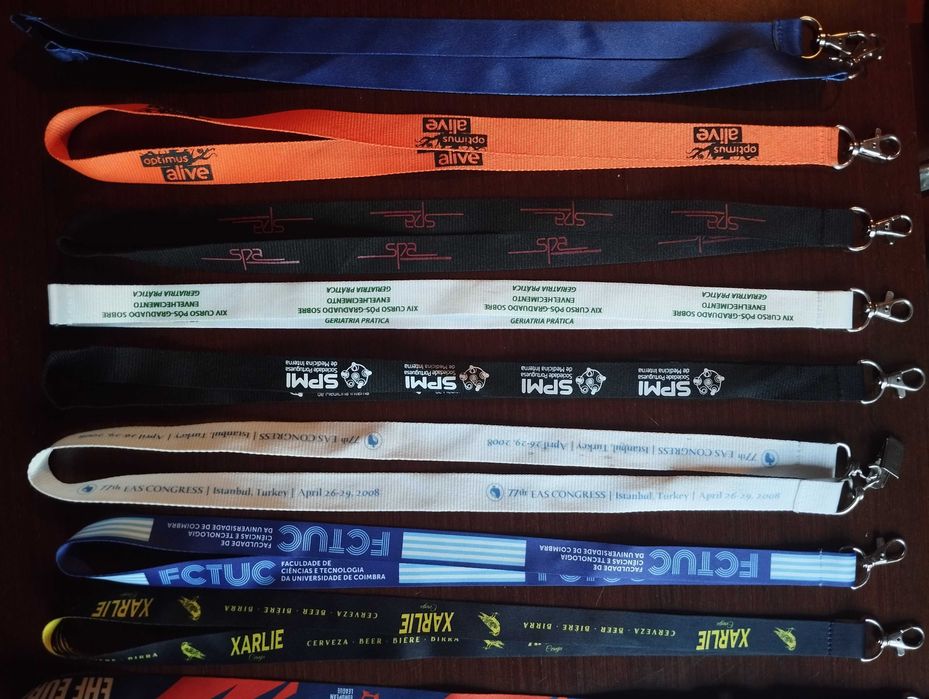 Coleção de fitas porta-chaves